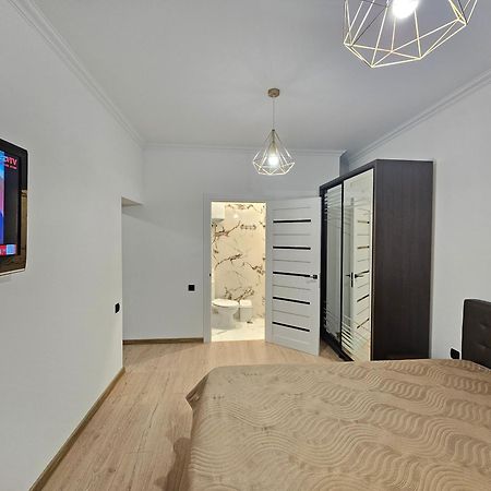 Cathedral Park&Pedestrian Zone Apartment! Кишинів Екстер'єр фото